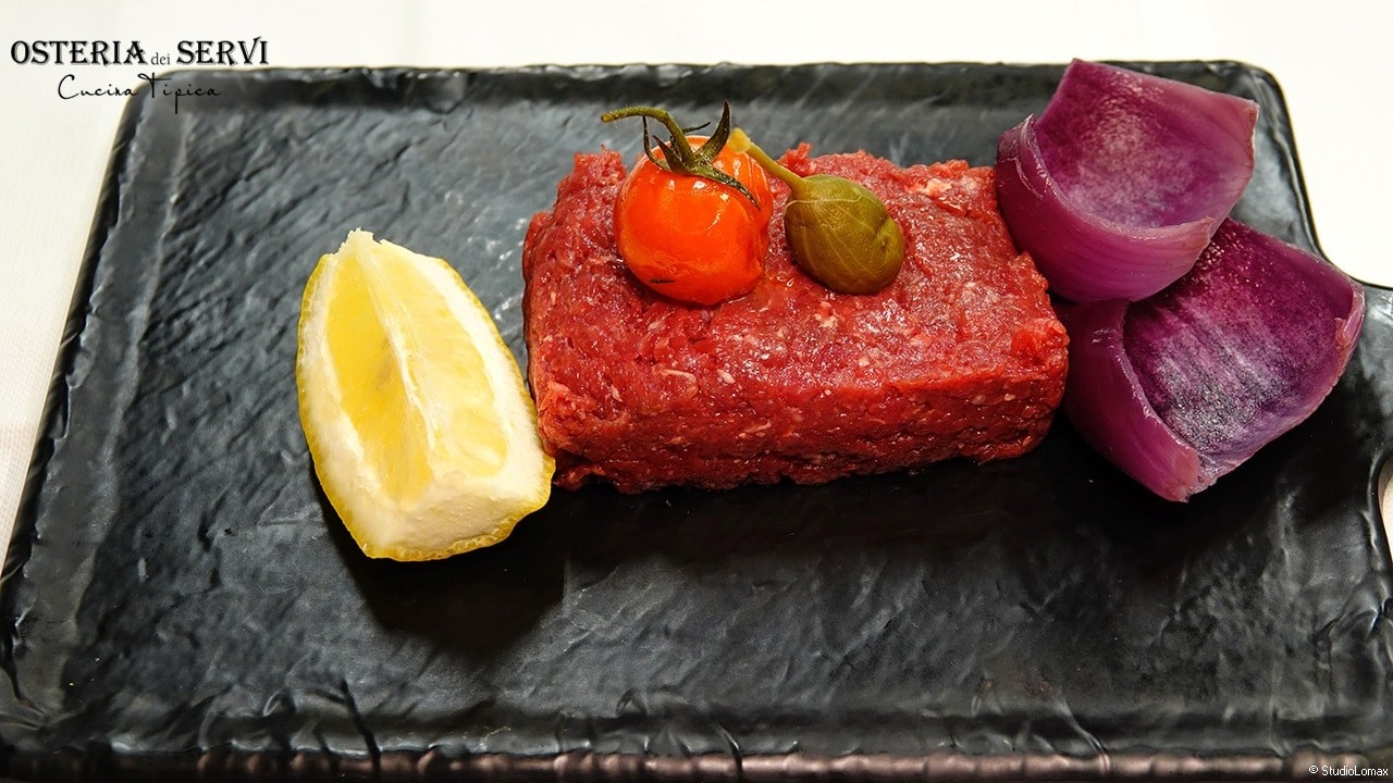Carne battuta al coltello
